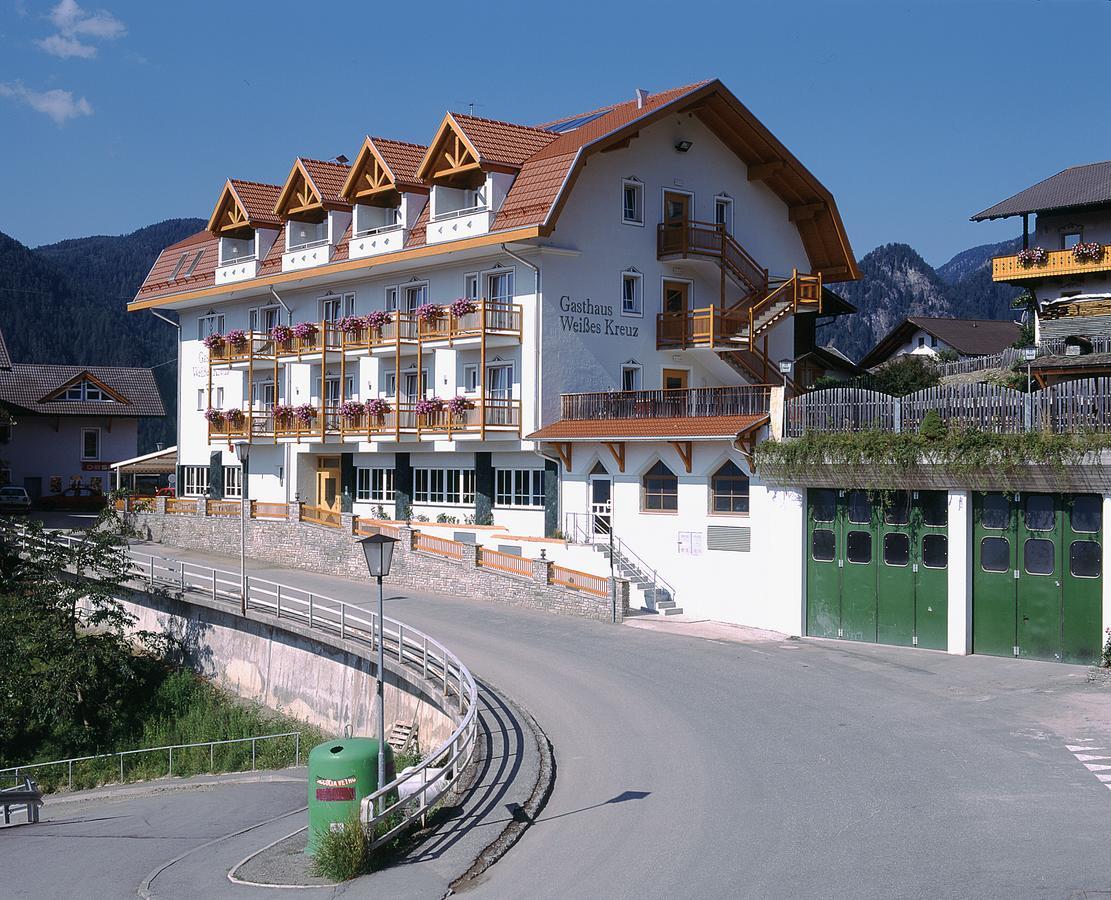 Gasthaus Zum Weissen Kreuz Lazfons Εξωτερικό φωτογραφία