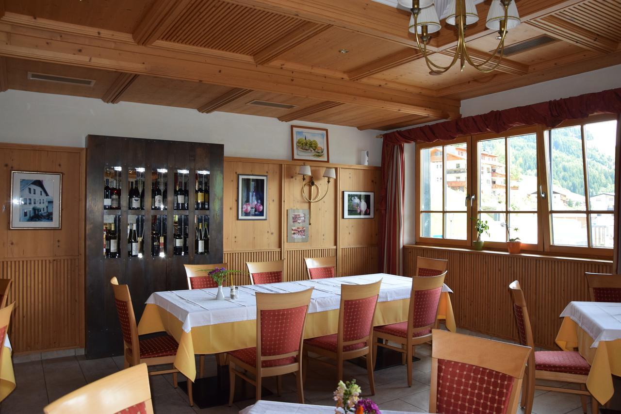 Gasthaus Zum Weissen Kreuz Lazfons Εξωτερικό φωτογραφία
