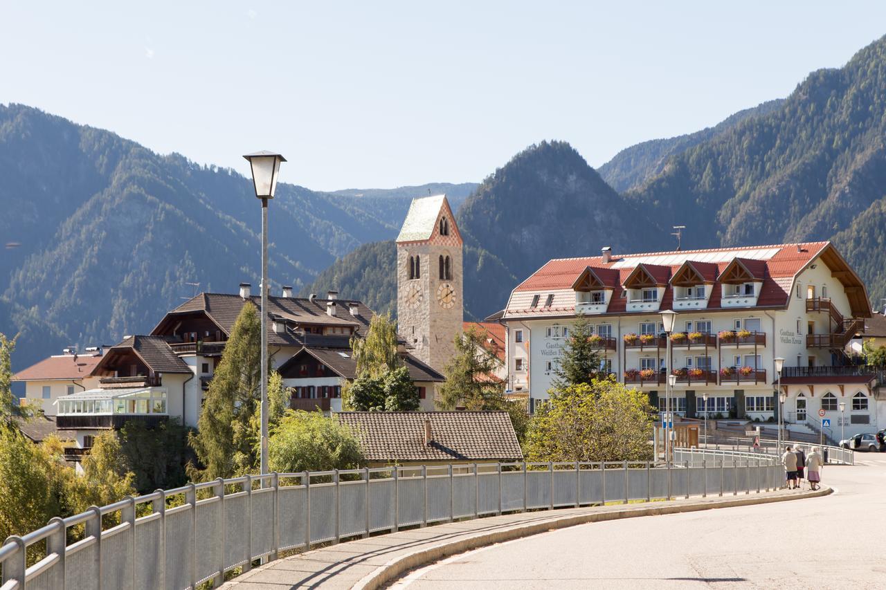 Gasthaus Zum Weissen Kreuz Lazfons Εξωτερικό φωτογραφία