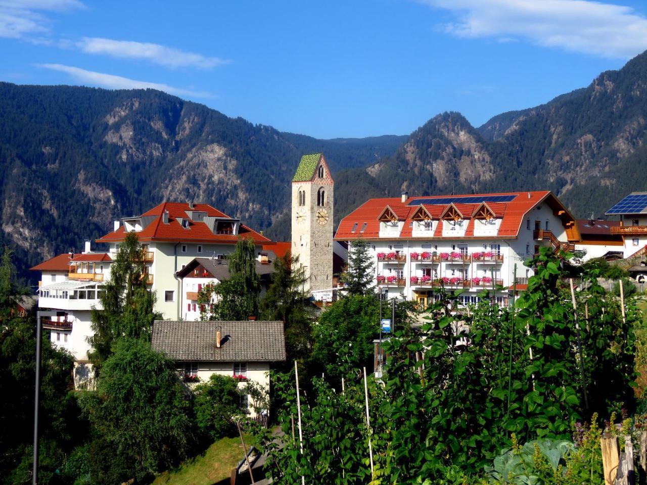 Gasthaus Zum Weissen Kreuz Lazfons Εξωτερικό φωτογραφία